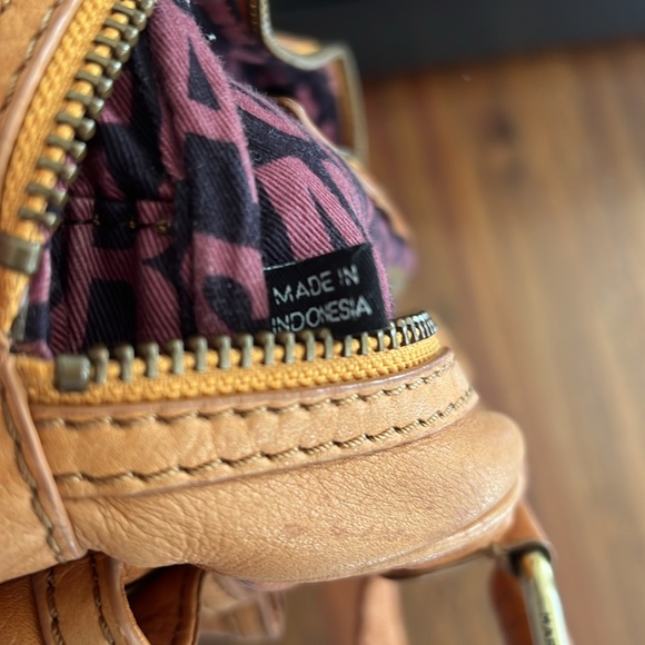 Marck Jacob’s everyday bag. - Picture 11 of 16